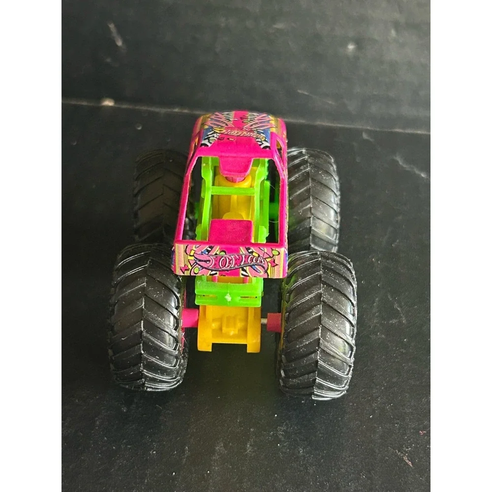 Hot Wheels Monster Jam Truck Torque Terror Neon Shocker Pink Green Loose